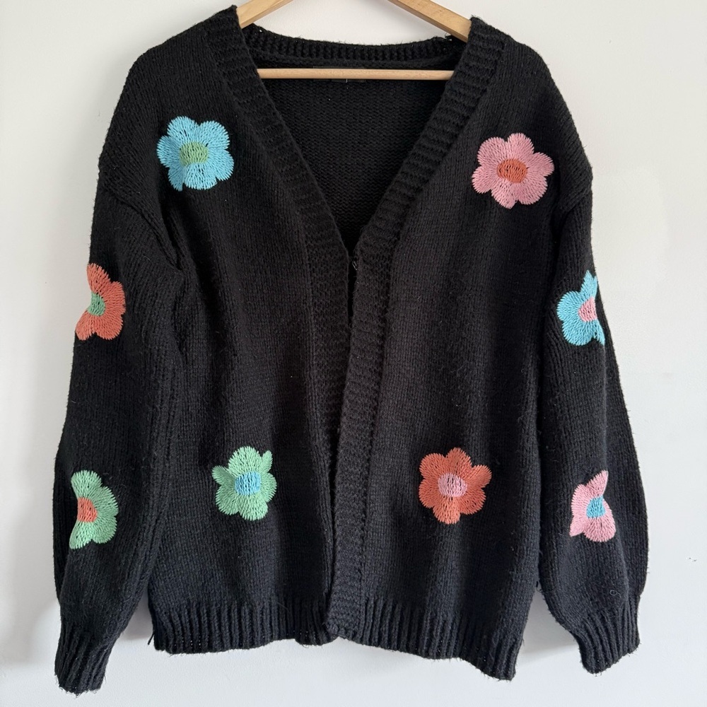 Black Floral Knit Cardigan